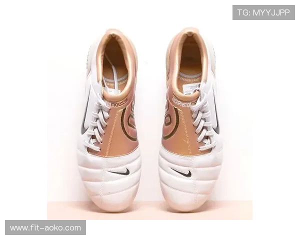 长期穿同一双足球鞋对球员表现和健康的影响分析